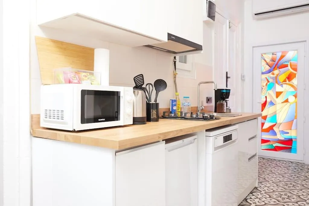 Charming 3Br 2Bath Ac In Center - Santur D2 Apartment Istanbul Turkey